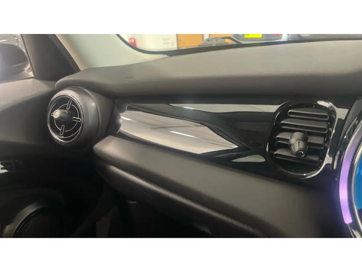 2021-mini-cooper-15-cooper-classic-hatchback-5d-big-37