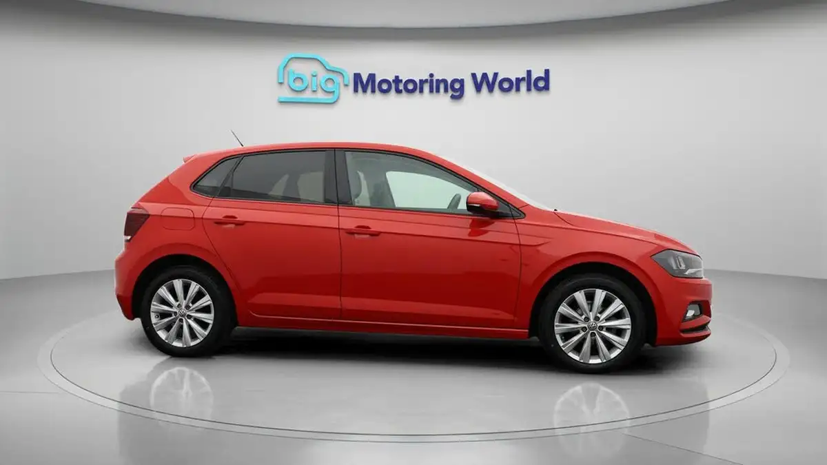 2020-volkswagen-polo-10-match-big-8