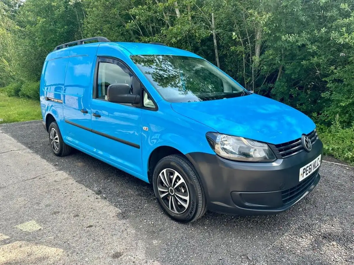 2011-volkswagen-caddy-maxi-16td-maxi-panel-van-big-2