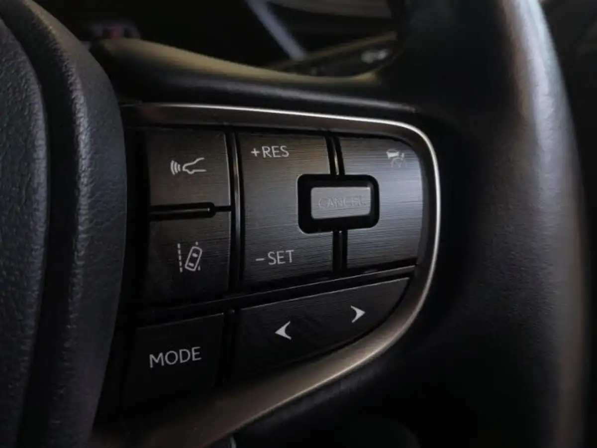 2021-lexus-es-300h-25-es-215bhp-big-17