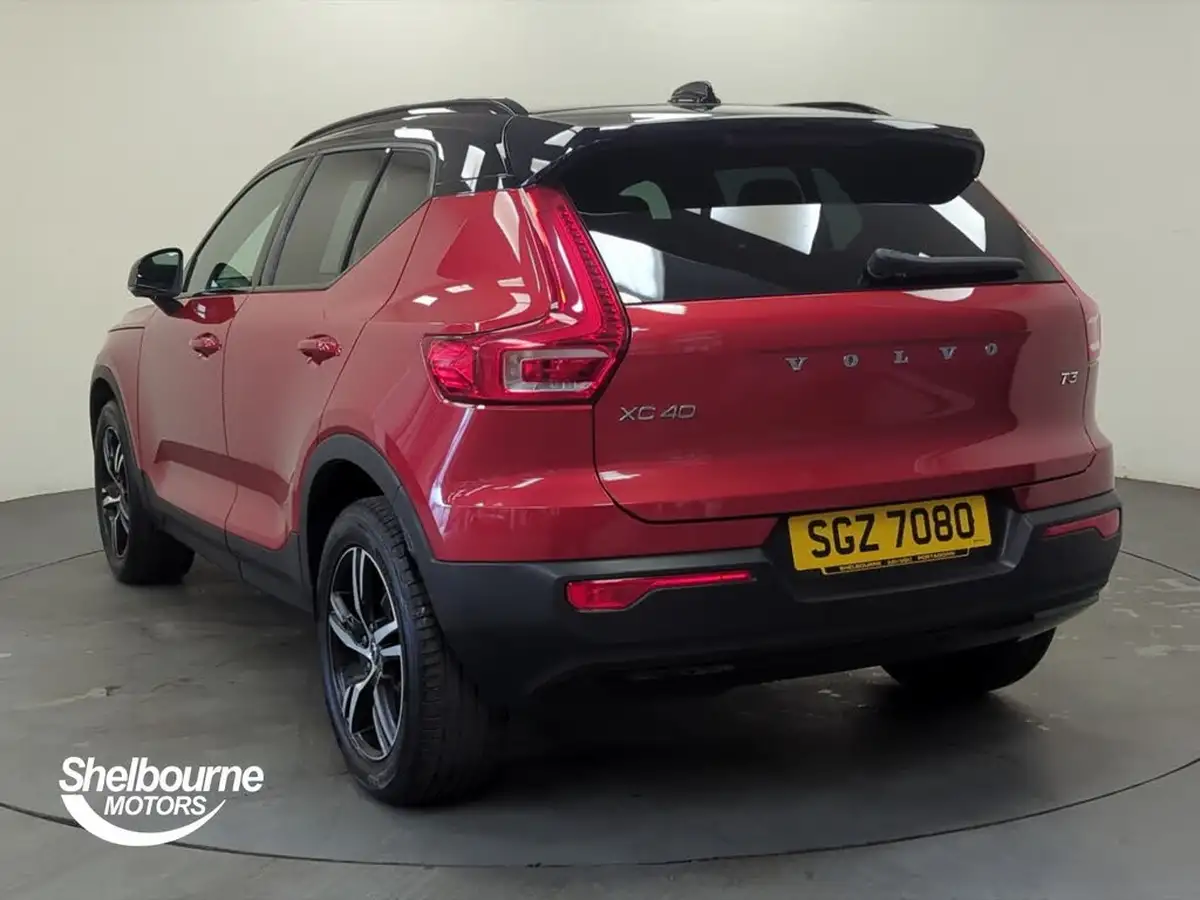 2020-volvo-xc40-15-t3-r-design-geartronic-big-1