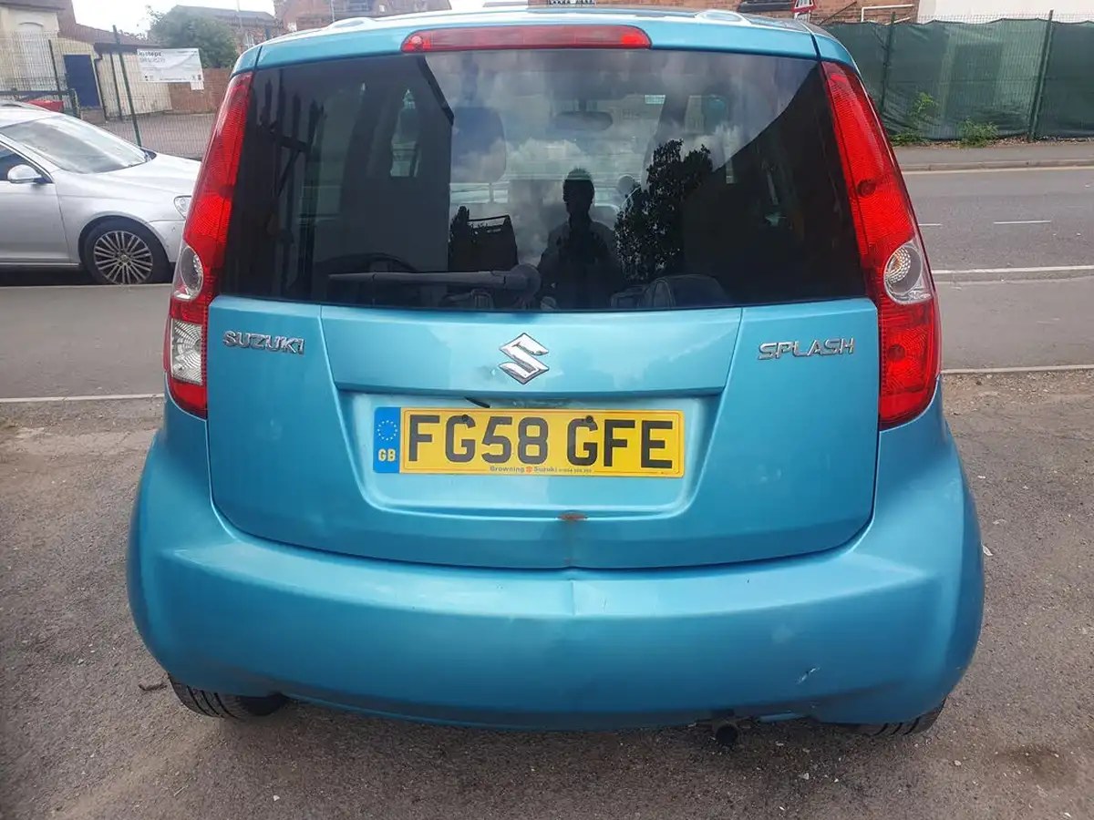2008-suzuki-splash-12-gls-big-7