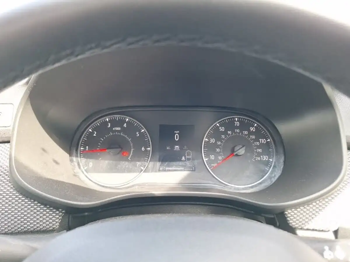 2023-dacia-sandero-10-tce-expression-90bhp-big-9
