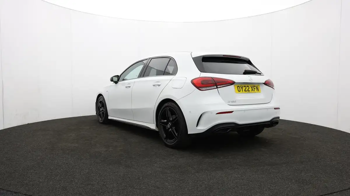 2022-mercedes-benz-a-class-13-a180-amg-line-executive-edition-hatchback-5d-7g-dct-big-73