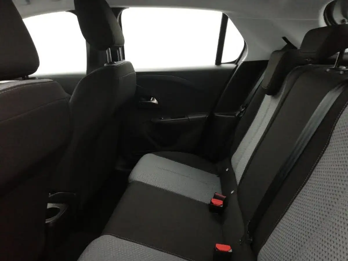 2024-vauxhall-corsa-12i-design-big-5