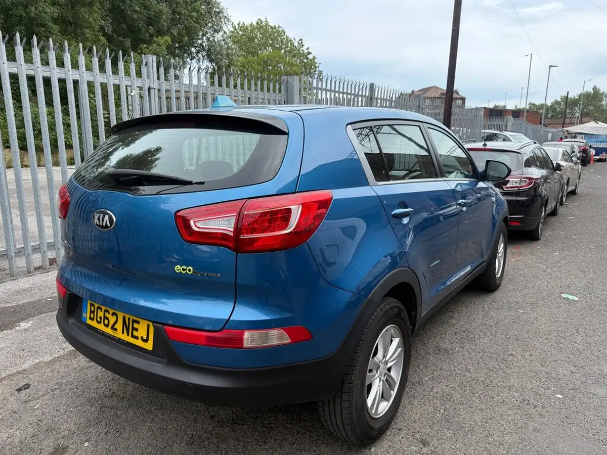 2012-kia-sportage-17td-1-big-3