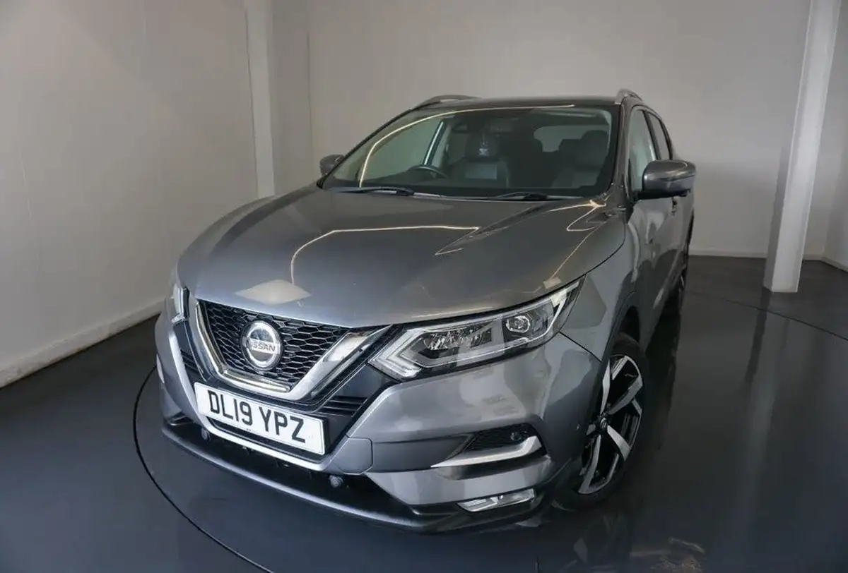 2019-nissan-qashqai-13-dig-t-tekna-140ps-big-0