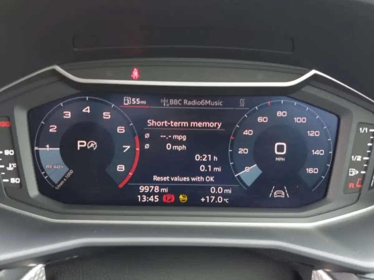 2023-audi-a1-10-25-tfsi-s-line-tronic-big-18