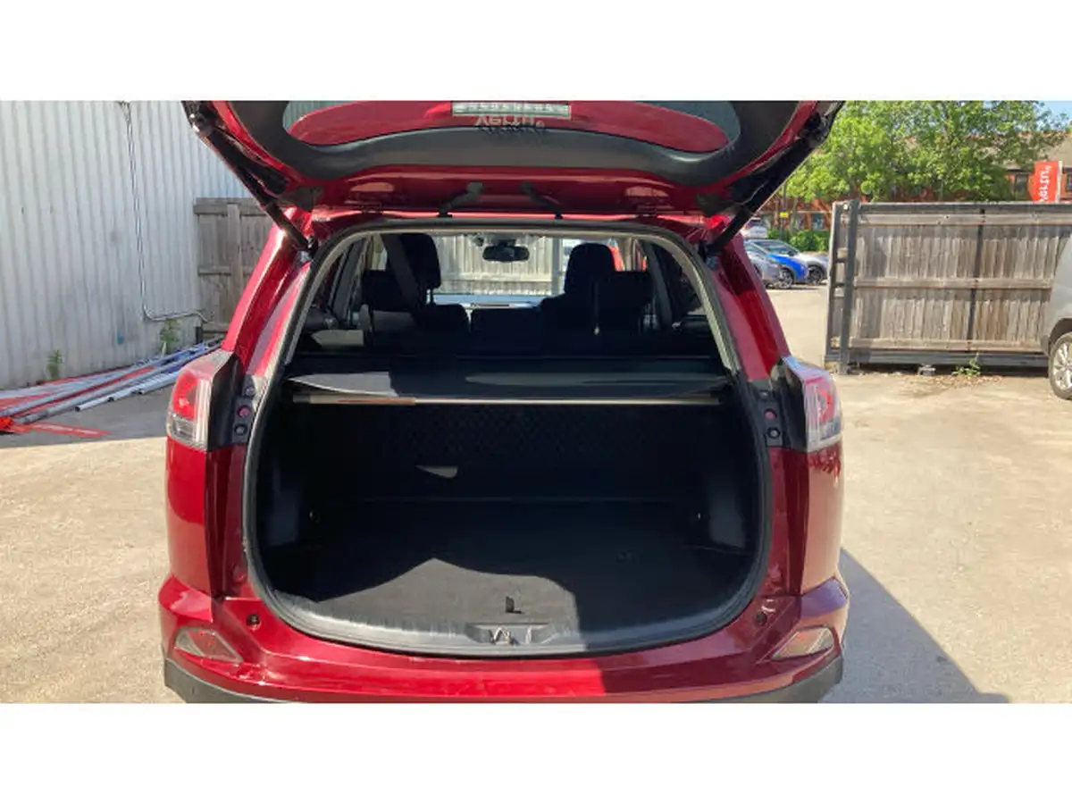2018-toyota-rav4-25-vvt-i-icon-tech-big-3