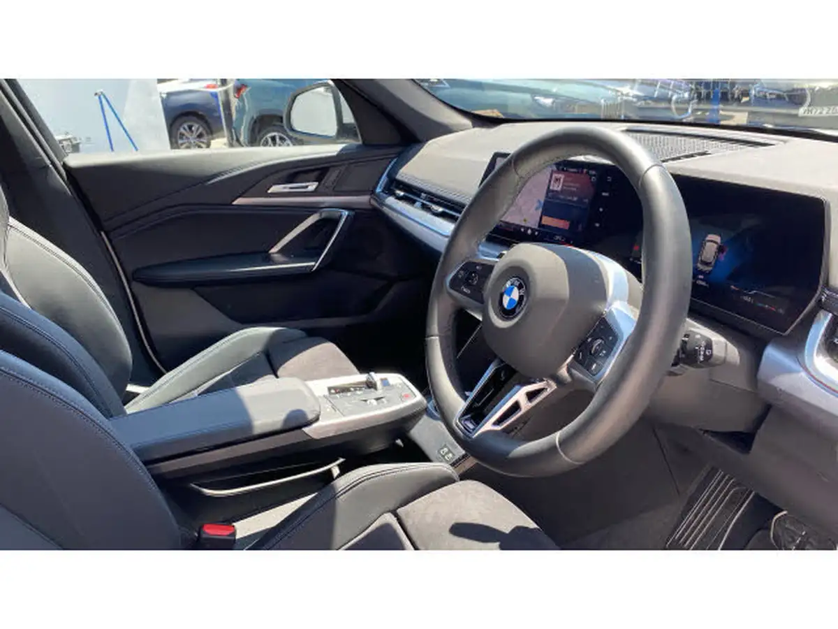 2025-bmw-x1-20-xdrive23i-m-sport-big-5