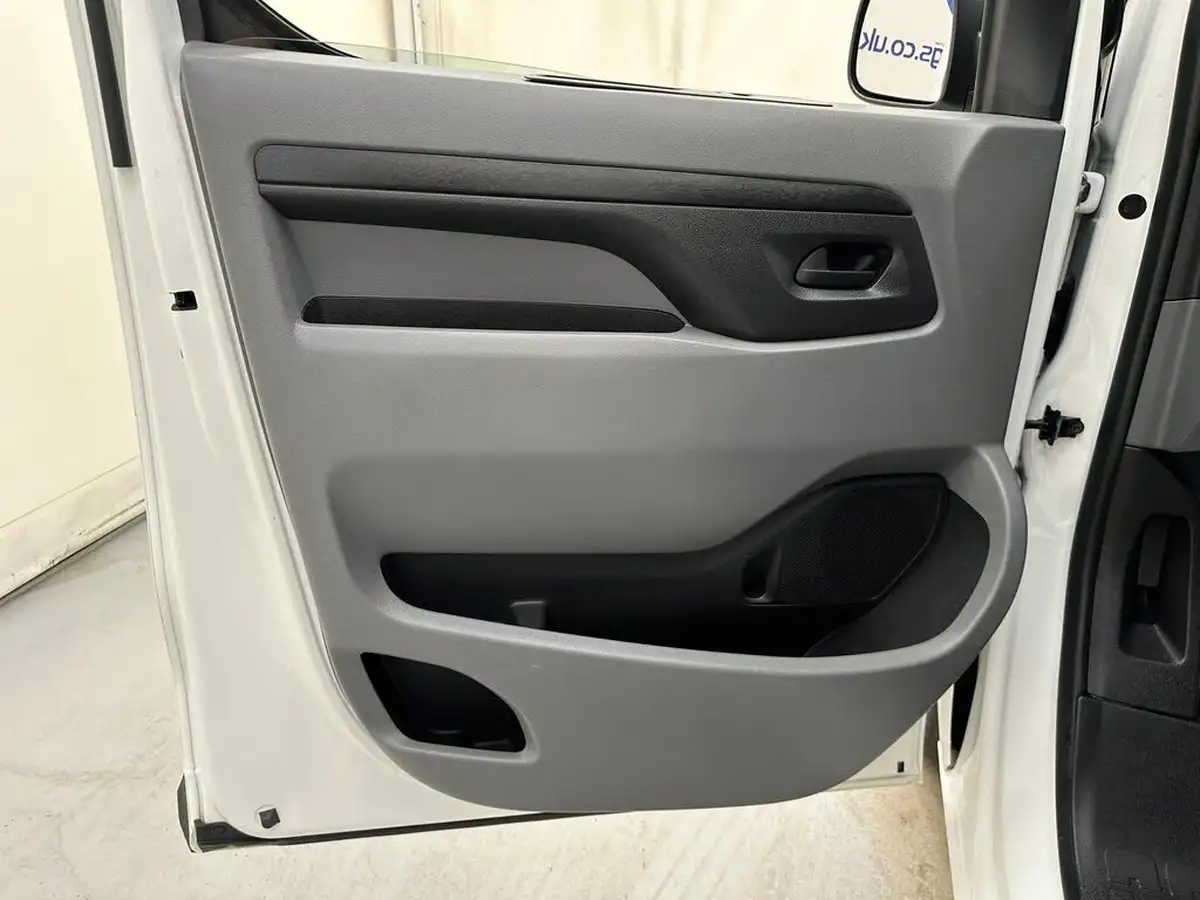 2021-vauxhall-vivaro-15td-2900-l2h1-dynamic-100pseu6dt-big-28