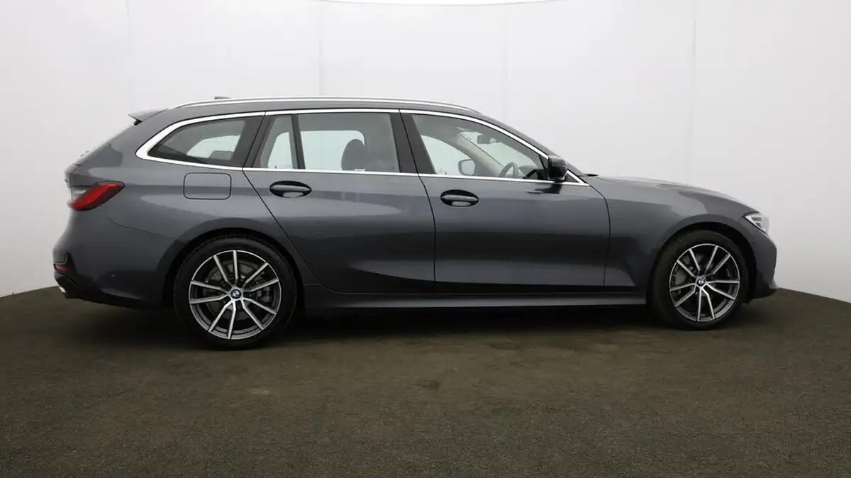 2021-bmw-3-series-20-330e-sport-pro-touring-5d-big-55