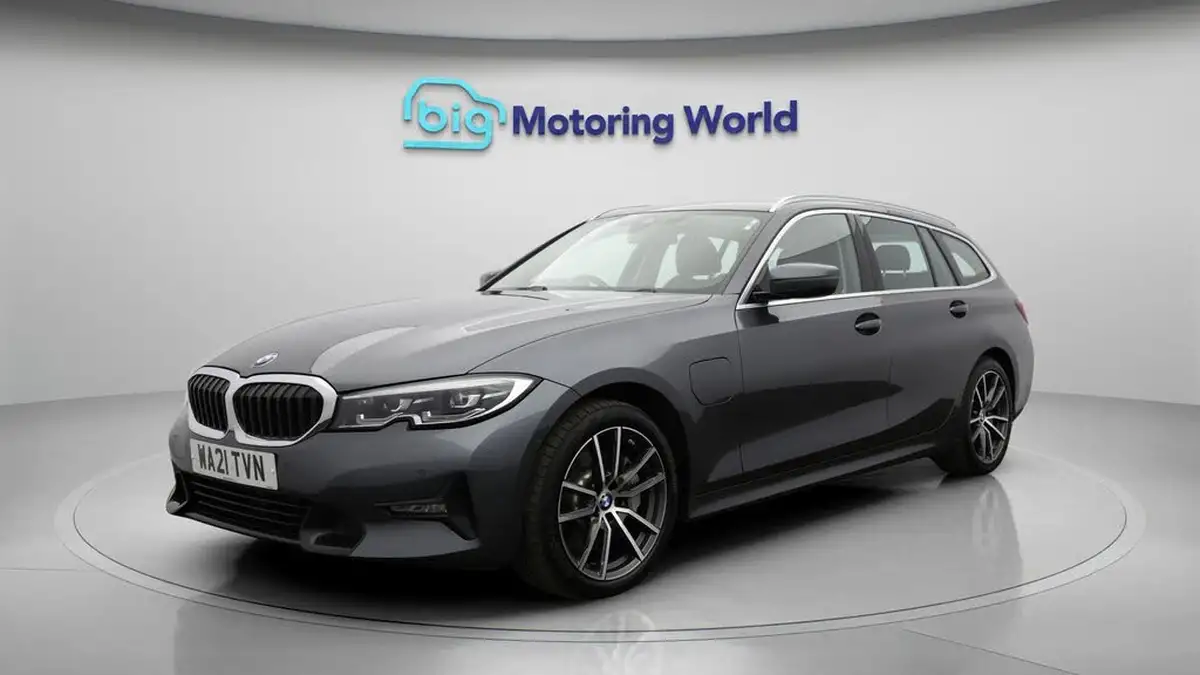 2021-bmw-3-series-20-330e-sport-pro-touring-5d-big-3