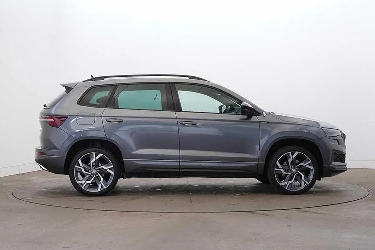 2024-skoda-karoq-15-tsi-sportline-big-3