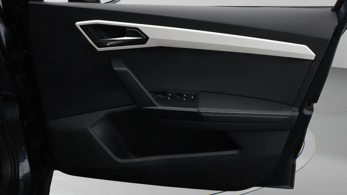 2019-seat-arona-10-tsi-xcellence-lux-dsg-big-15