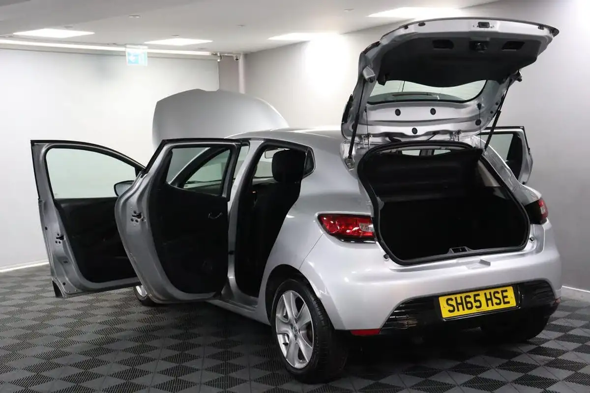 2015-renault-clio-09-tce-dynamique-nav-big-21