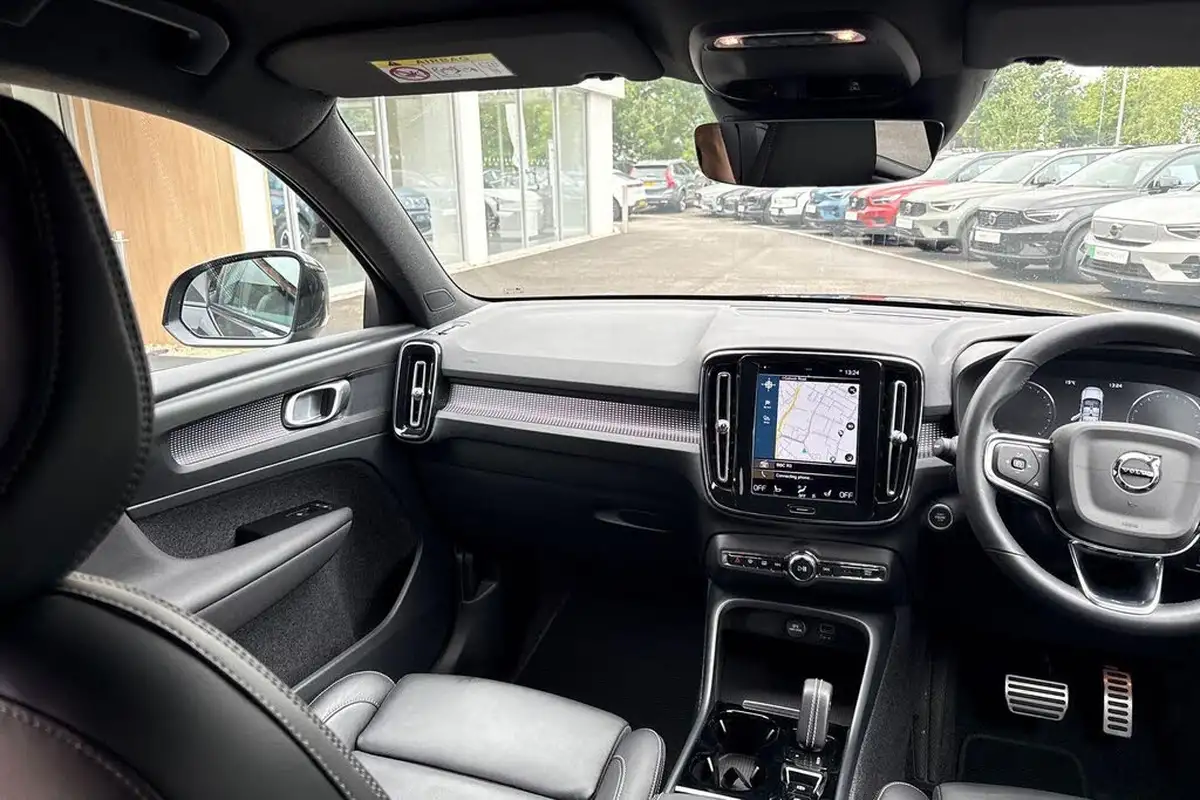 2021-volvo-xc40-20-b4-r-design-pro-194bhp-awd-auto-big-30
