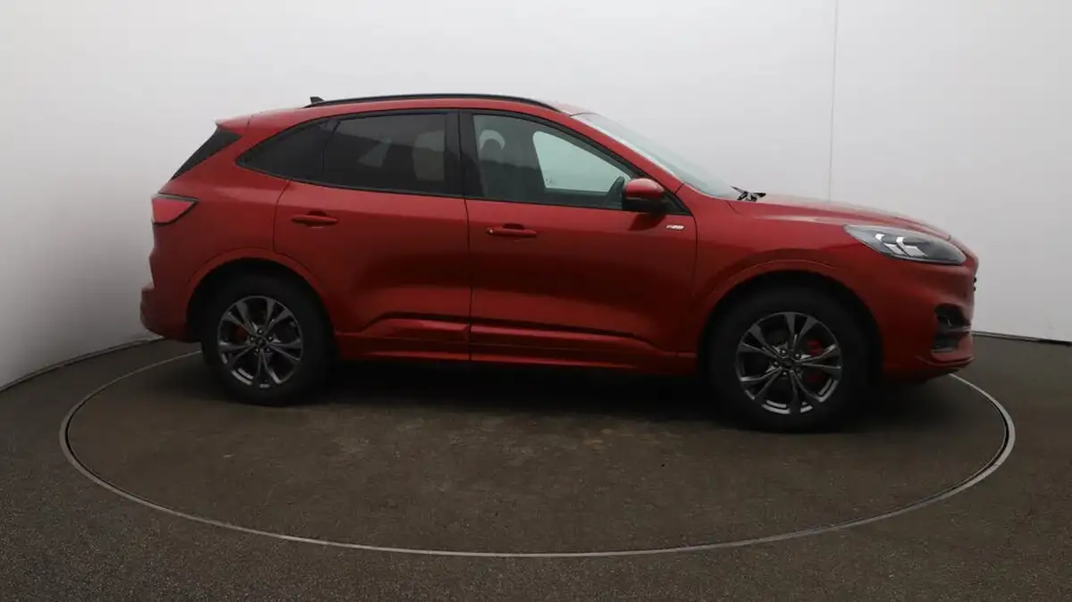 2022-ford-kuga-big-47