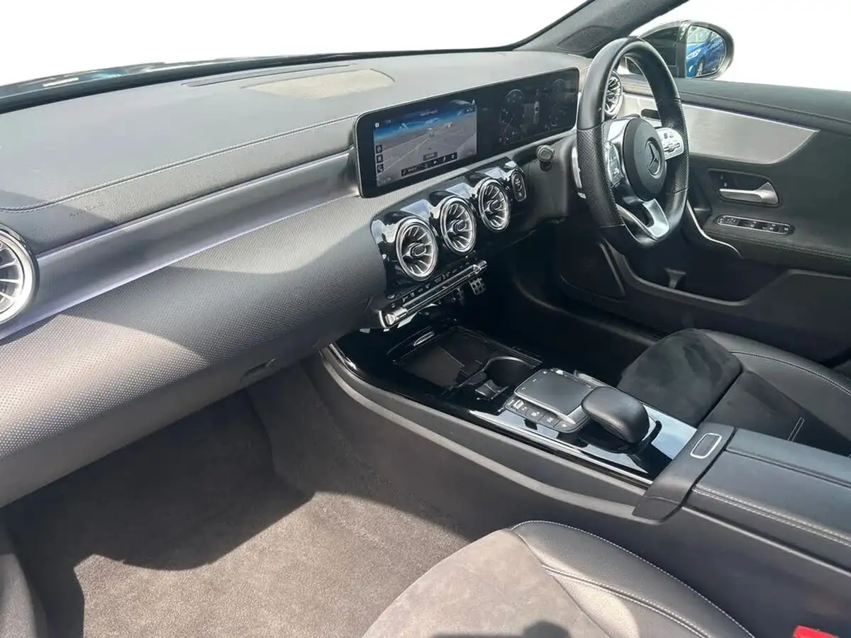 2022-mercedes-benz-a-class-13-a200-amg-line-premium-edition-hatchback-5d-7g-dct-big-6