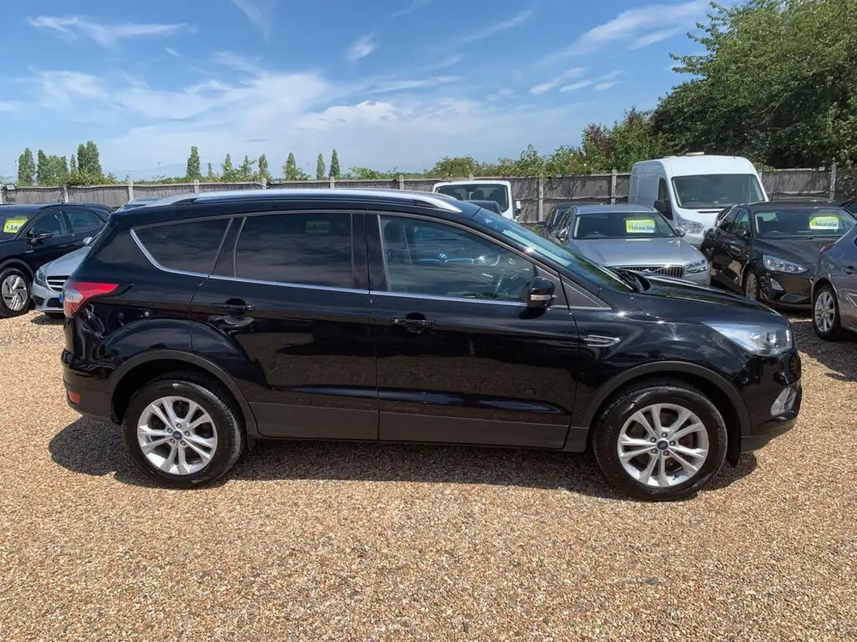 2018-ford-kuga-15tdci-titanium-big-7