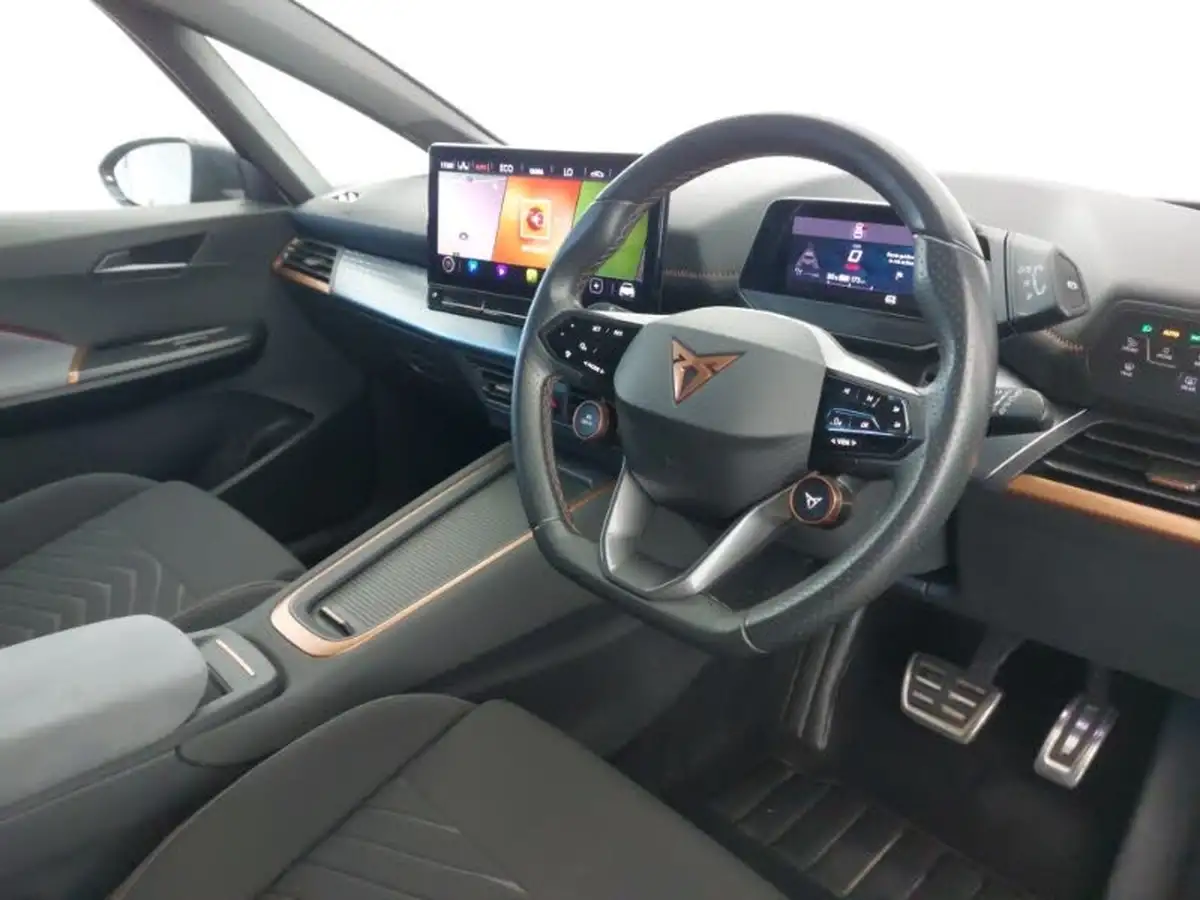 2022-cupra-born-e-v2-230ps-58kwh-e-boost-big-10