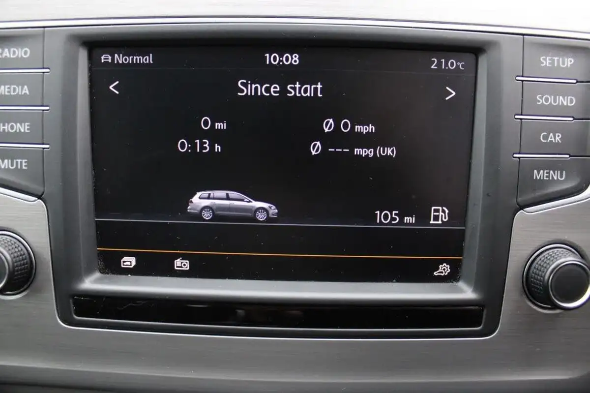 2015-volkswagen-golf-14-tsi-se-estate-5d-dsg-big-29