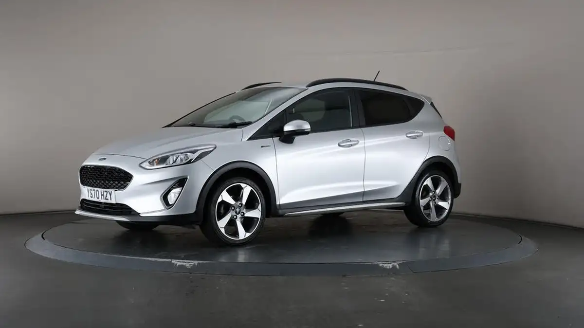 2020-ford-fiesta-big-43