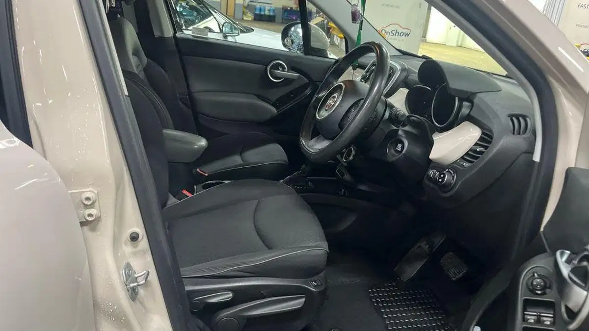 2015-fiat-500x-14-pop-star-ddct-big-5