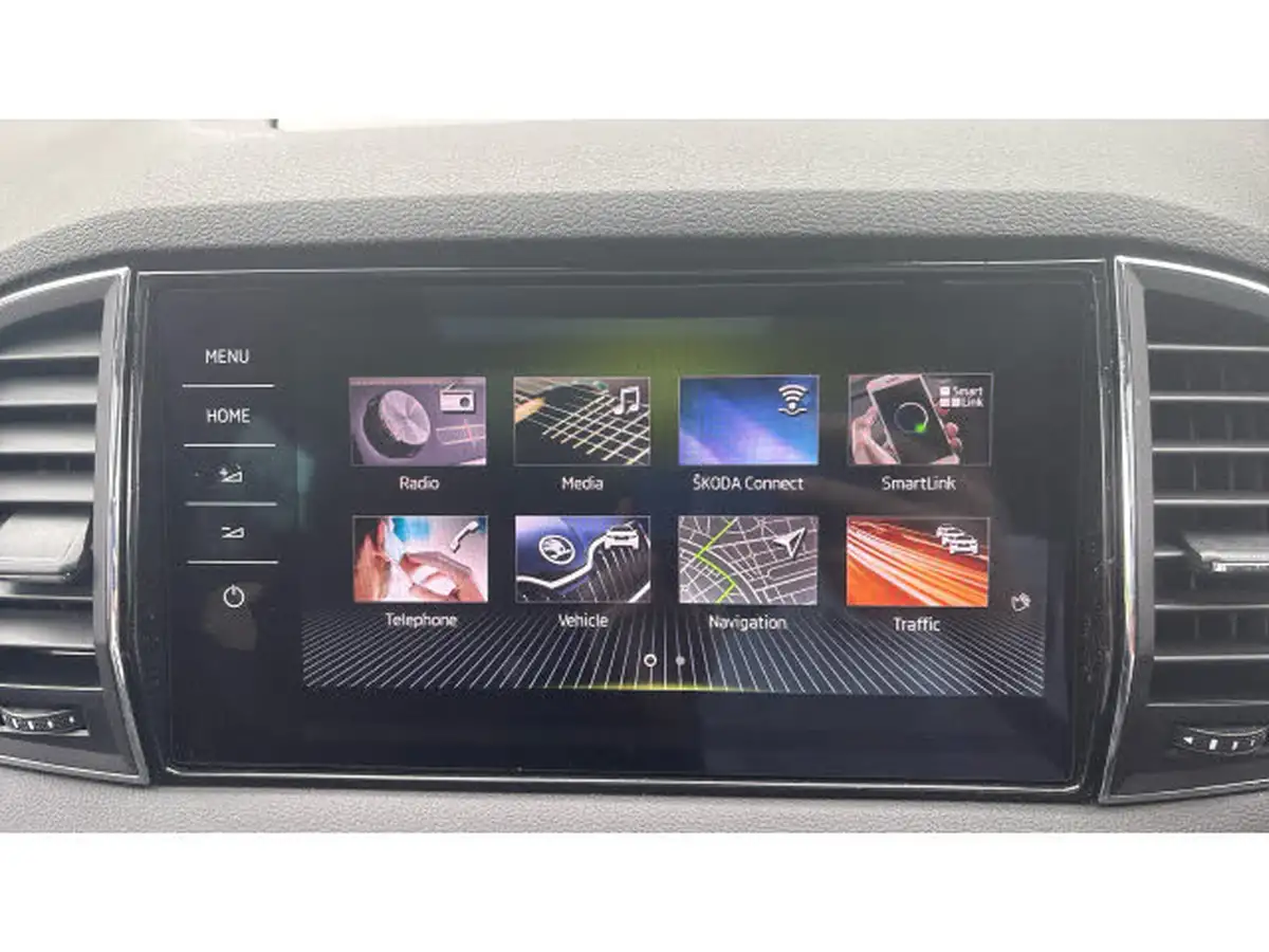 2018-skoda-karoq-15-tsi-edition-ss-dsg-big-11