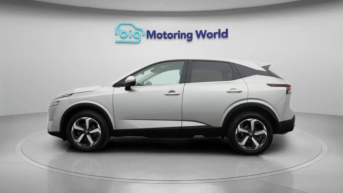 2022-nissan-qashqai-13-dig-t-n-connecta-140ps-big-4