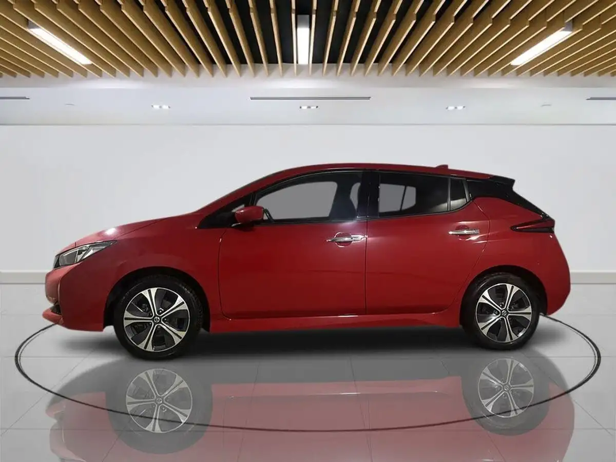 2021-nissan-leaf-e-e-tekna-big-5