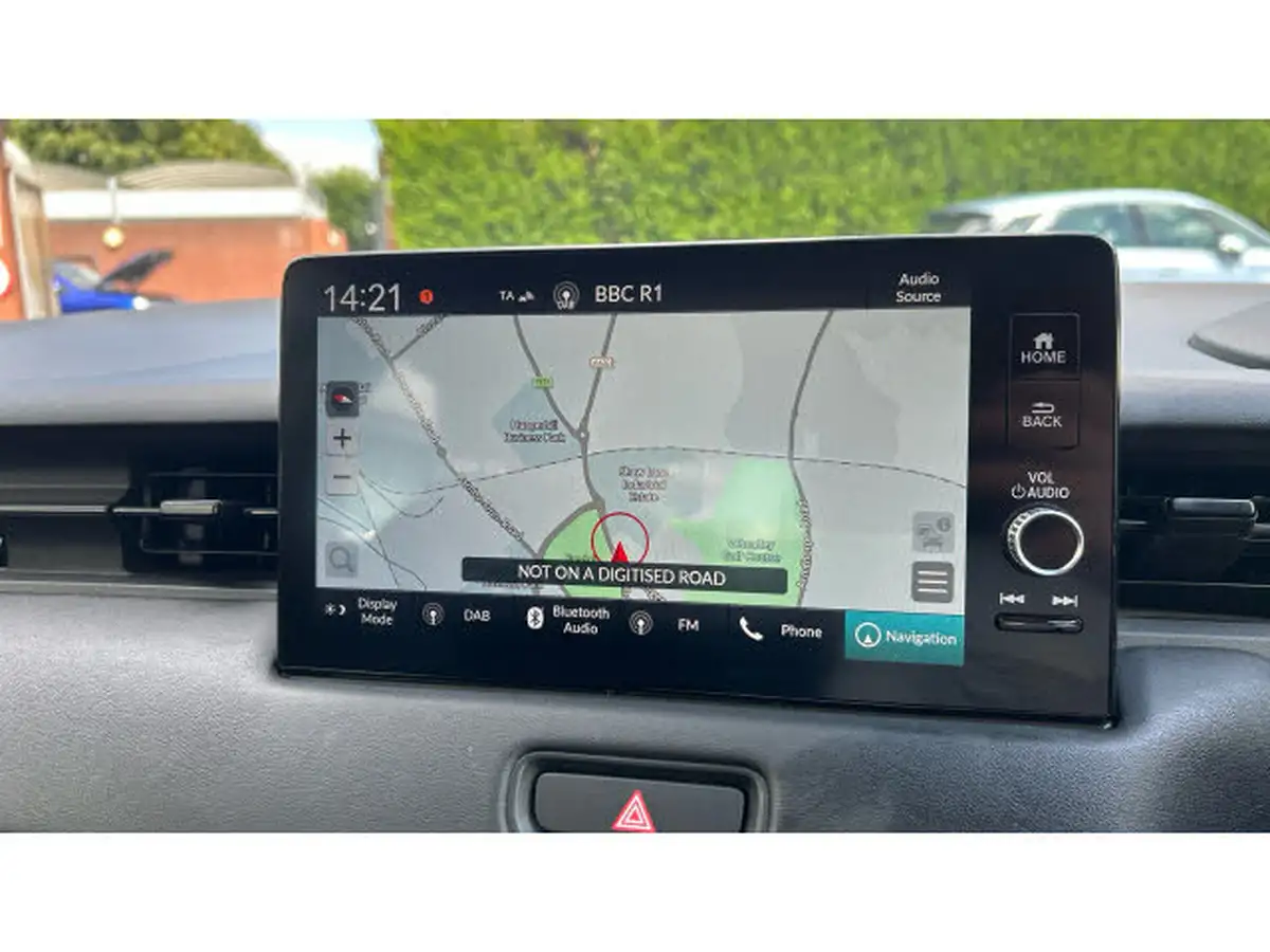 2022-honda-hr-v-15-i-mmd-elegance-big-12