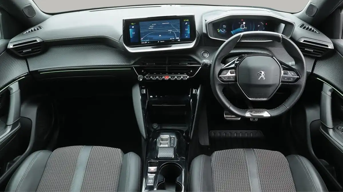 2023-peugeot-2008-suv-e-gt-136bhp-50kwh-station-wagon-big-13