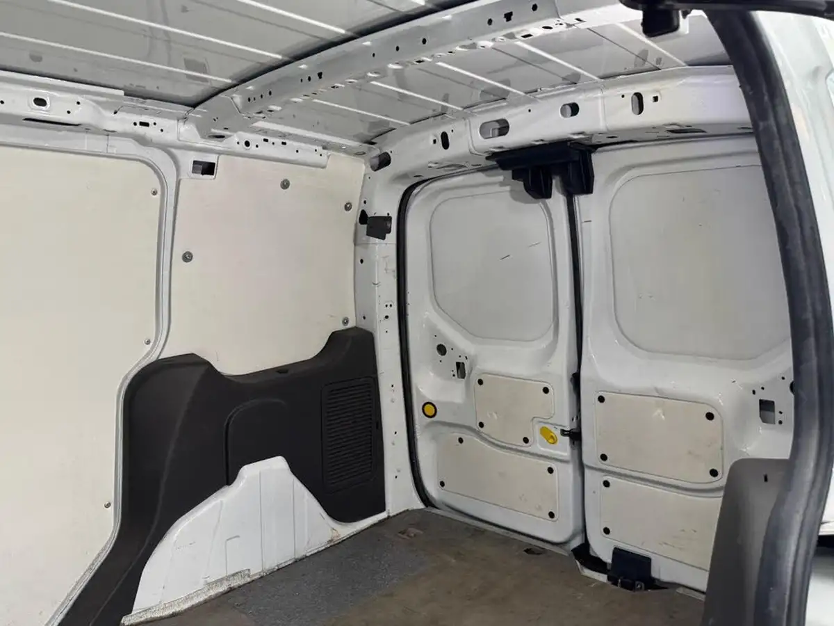 2019-ford-transit-connect-15-ecoblue-l1-200-base-100pseu6dt-panel-big-30