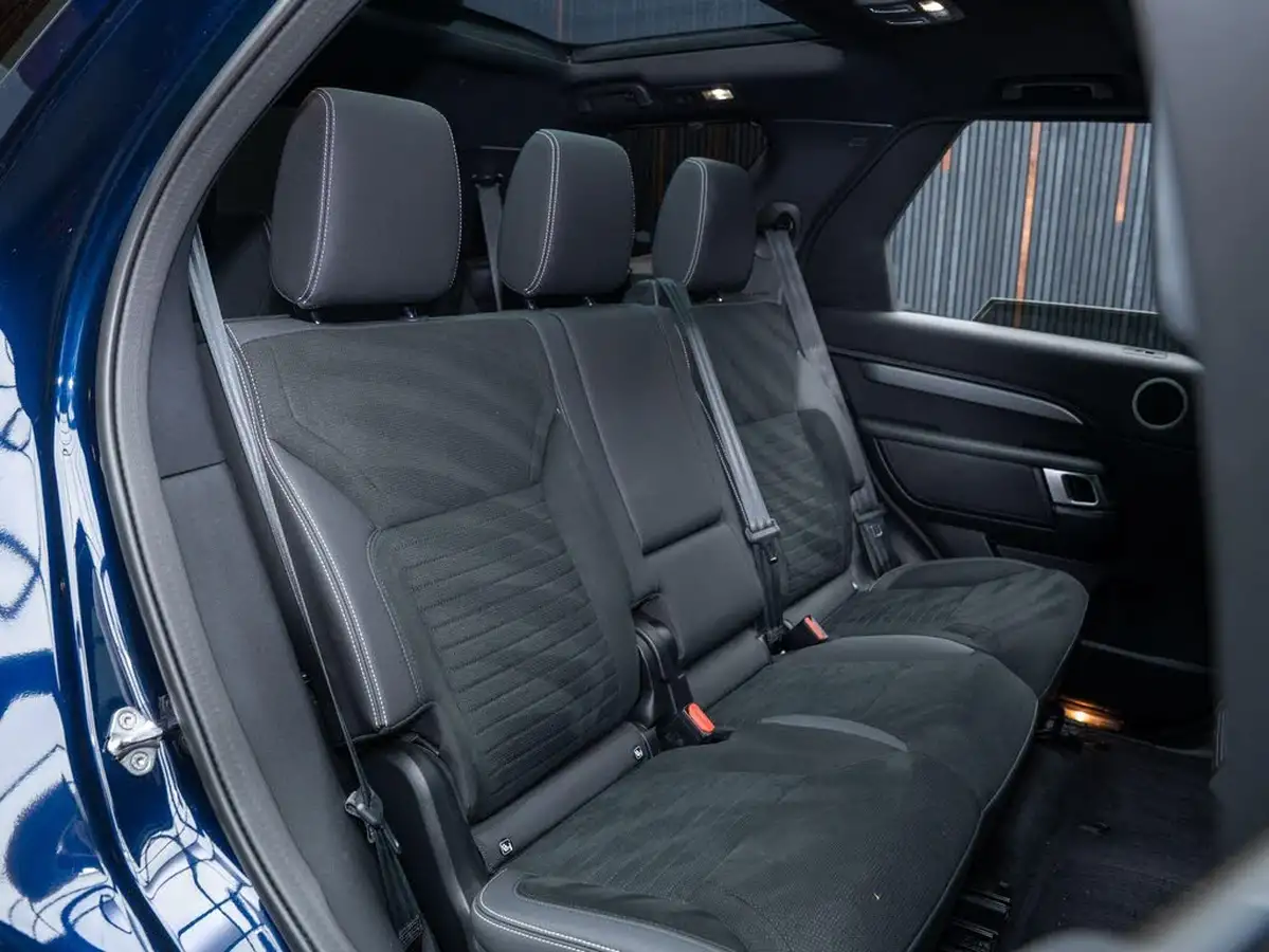 2021-land-rover-discovery-30-d250-r-dynamic-se-250ps-big-22