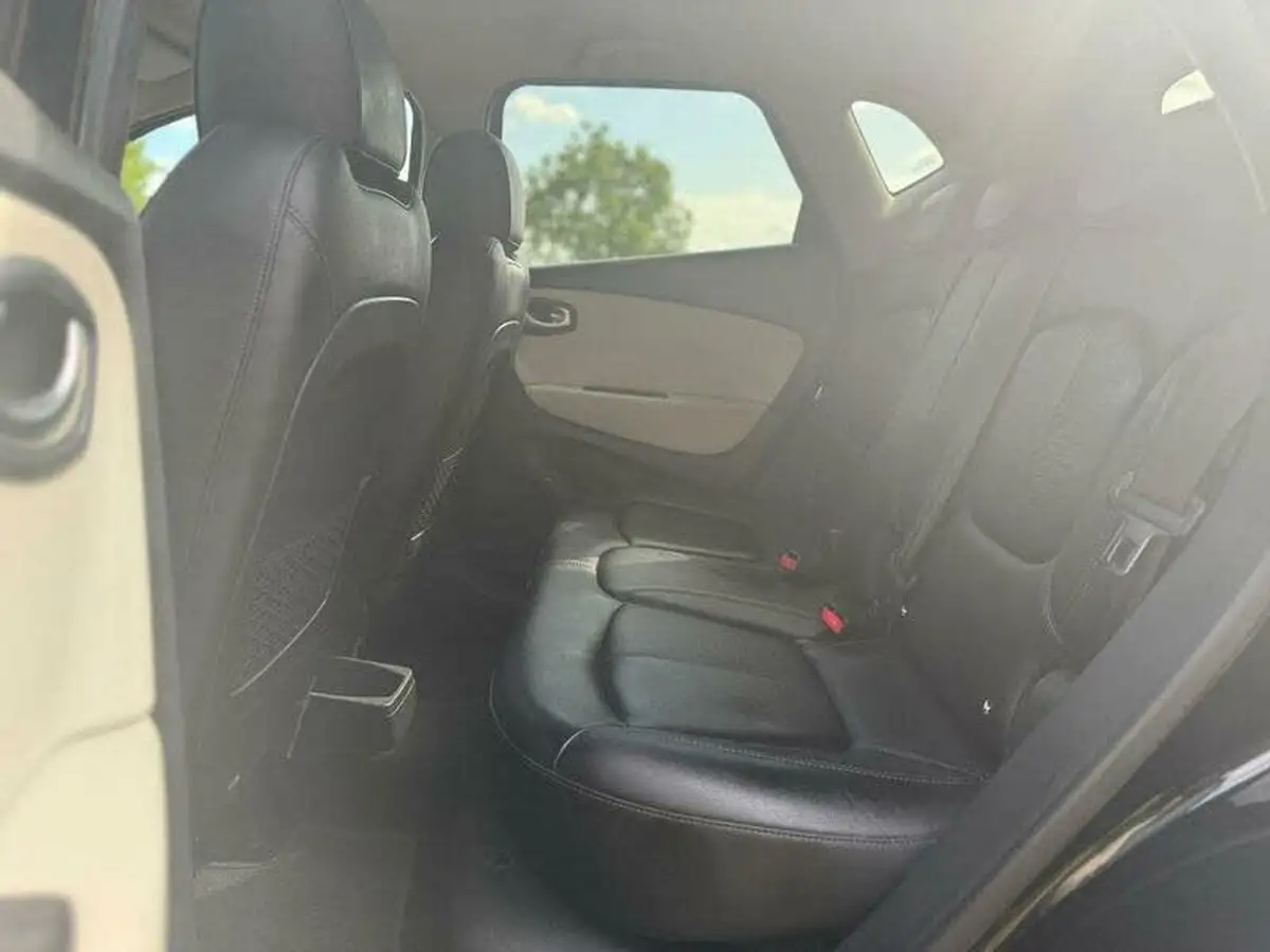 2018-renault-captur-09-tce-gt-line-big-31