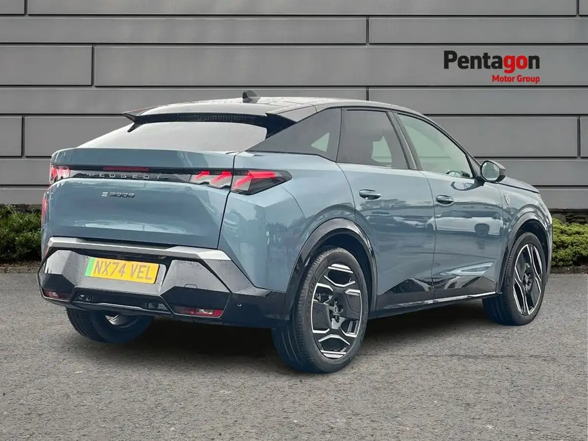 2024-peugeot-3008-suv-e-gt-big-3