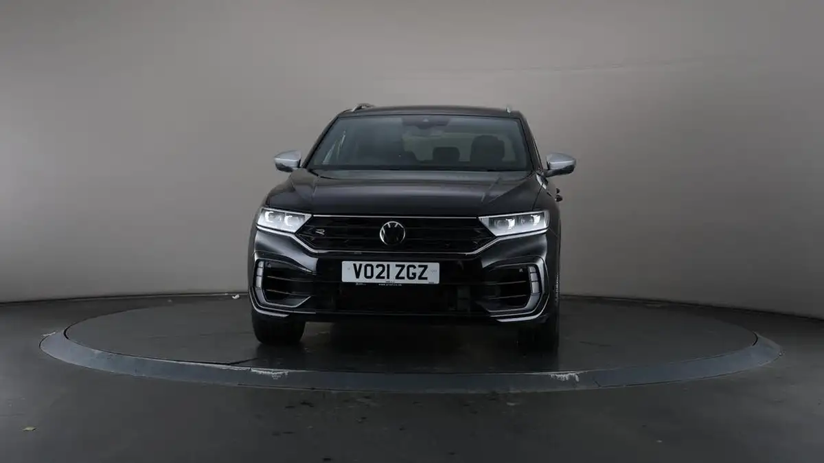 2021-volkswagen-t-roc-20-tsi-r-big-48