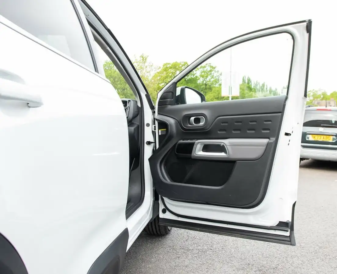 2020-citroen-c5-aircross-15bluehdi-flair-plus-eat8-big-13