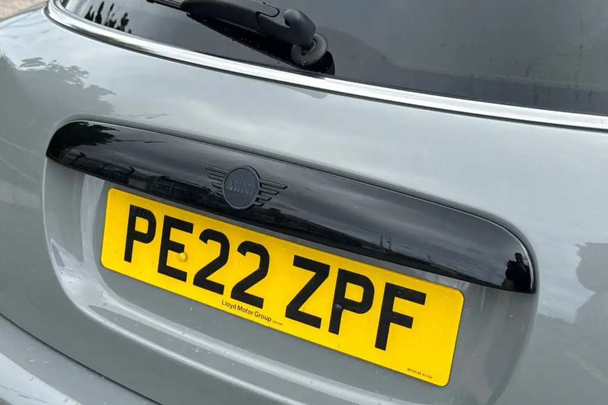 2022-mini-cooper-15-cooper-sport-hatchback-5d-big-29