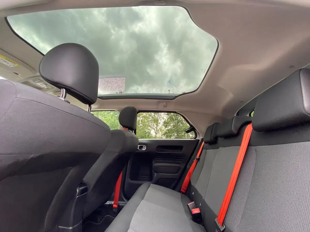 2017-citroen-c4-cactus-12-puretech-rip-curl-big-35