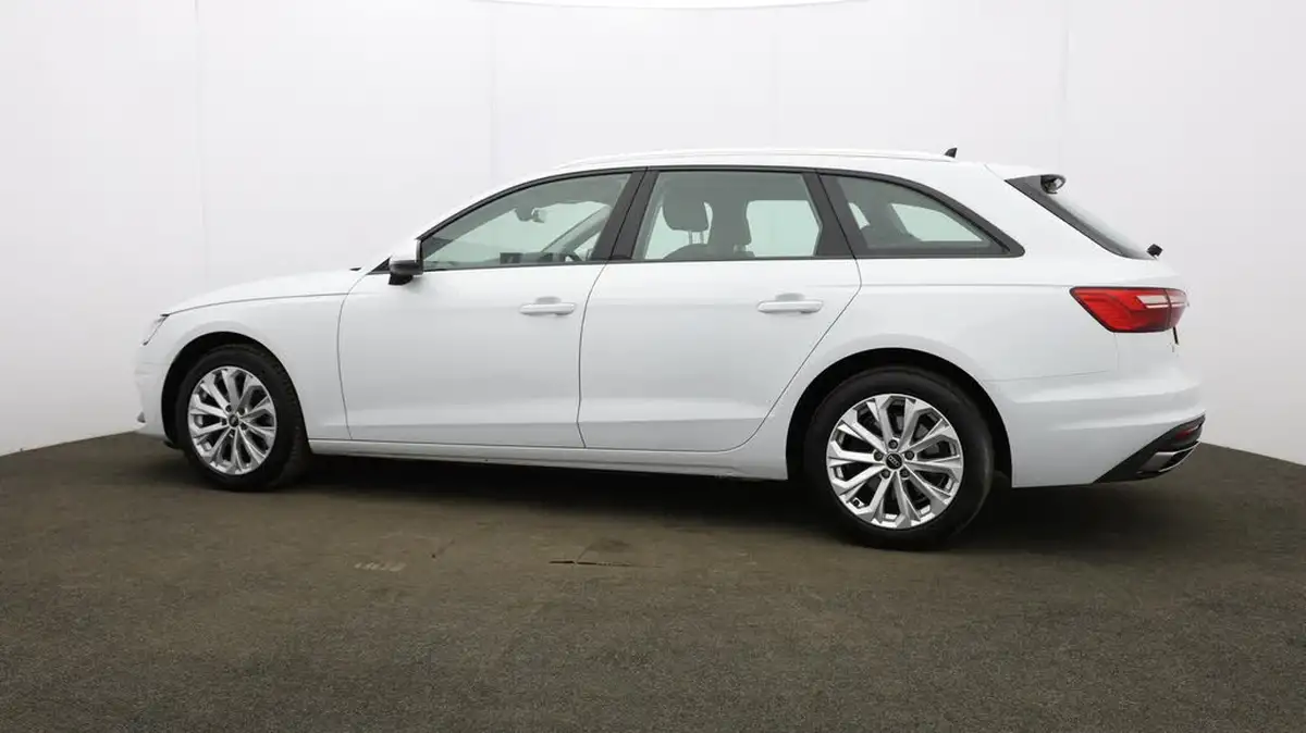 2022-audi-a4-avant-20-35-tfsi-technik-s-tronic-big-68