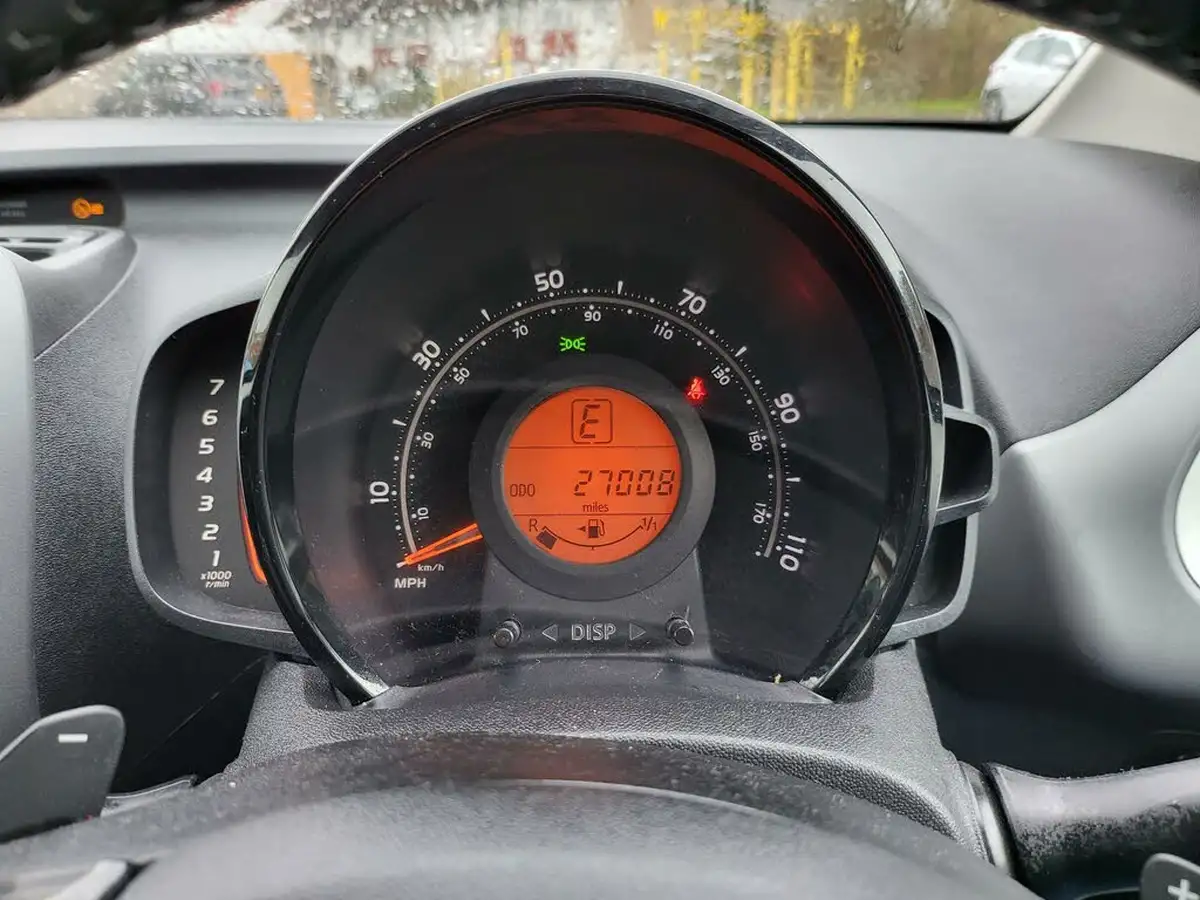 2019-toyota-aygo-10-vvt-i-x-trend-x-shift-big-24