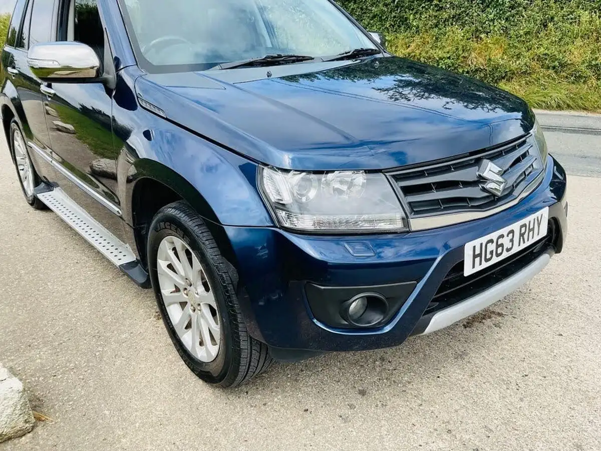 2013-suzuki-grand-vitara-24-sz5-169ps-4x4-big-9