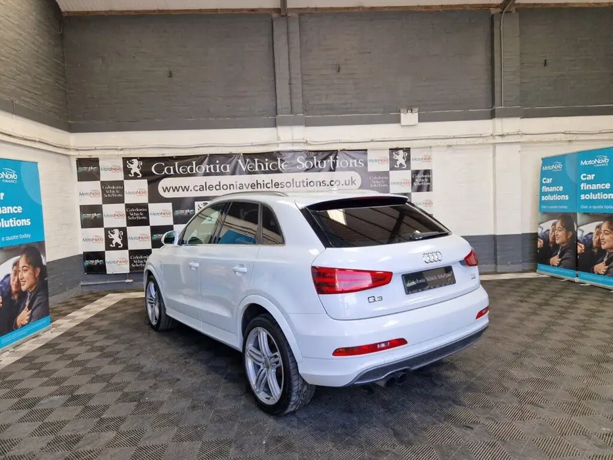 2013-audi-q3-20td-s-line-quattro-177ps-tronic-big-46