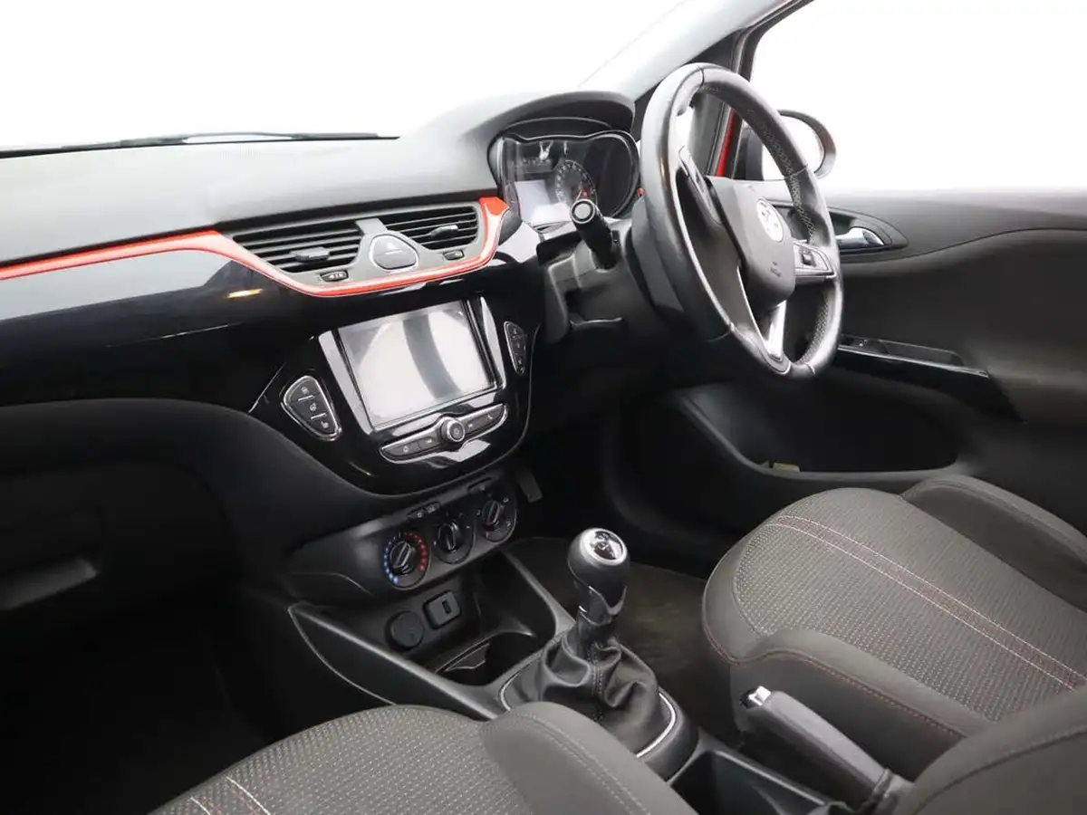 2019-vauxhall-corsa-14i-griffin-75ps-3d-big-12