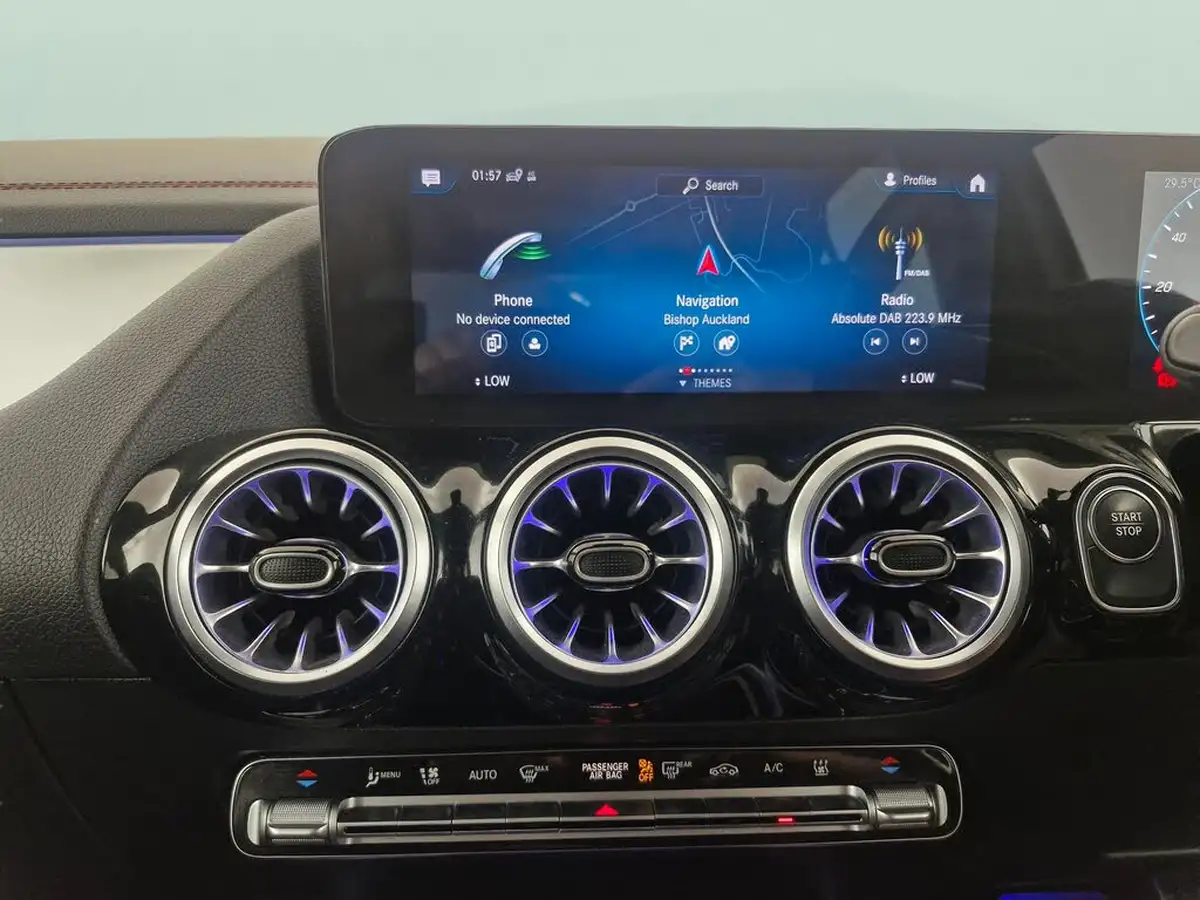 2022-mercedes-benz-eqa-e-eqa-250-amg-line-big-28