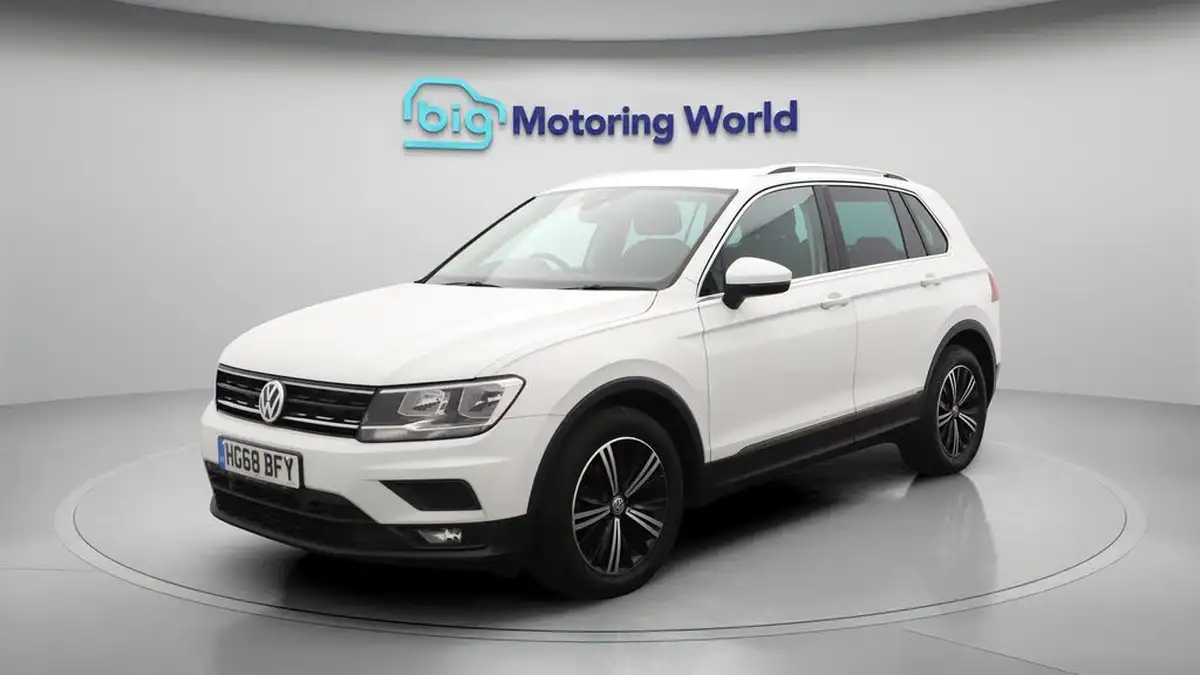 2018-volkswagen-tiguan-14-tsi-se-navigation-125ps-ss-big-3