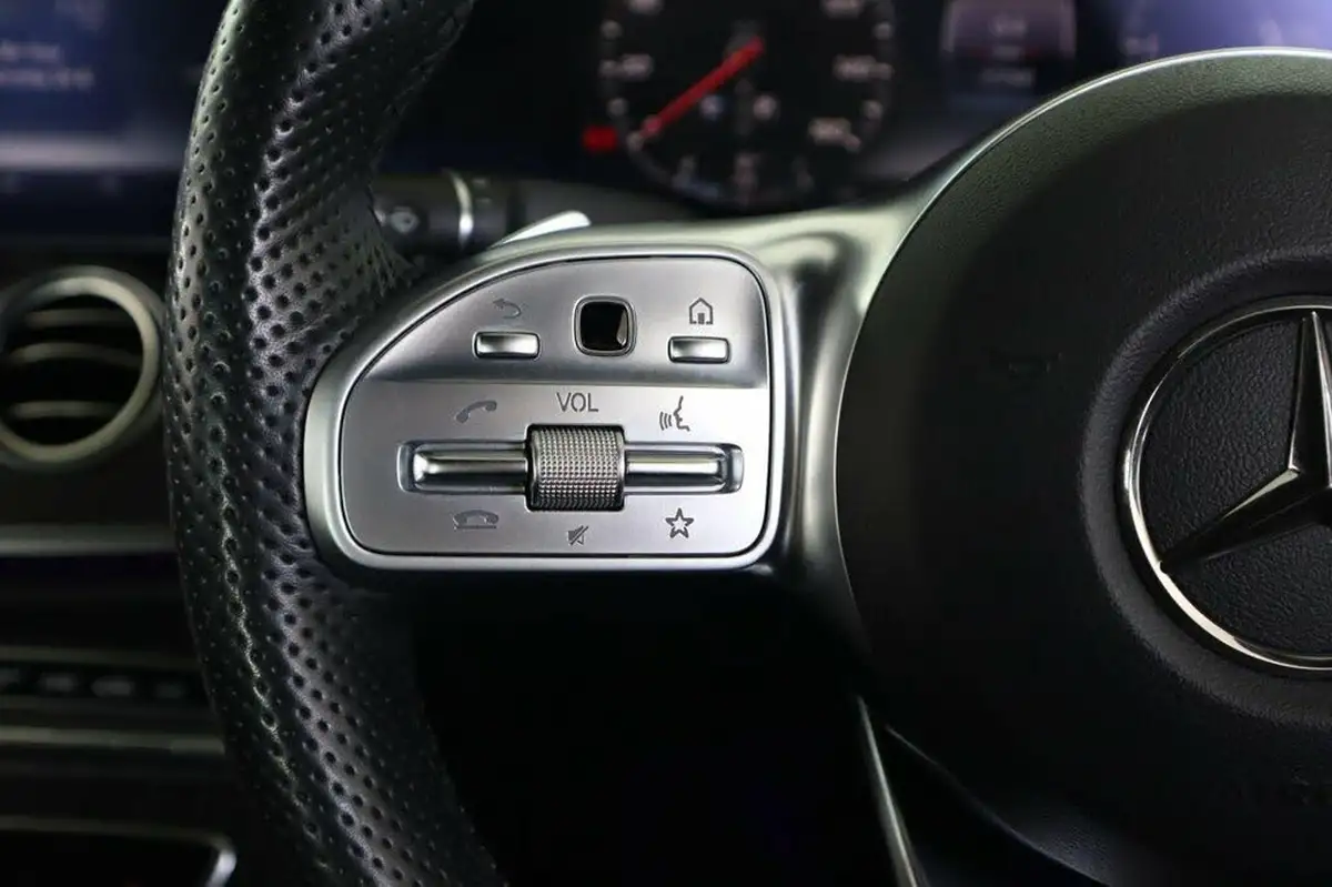 2019-mercedes-benz-e-class-20d-e220d-amg-line-night-edition-premium-plus-saloon-4d-big-15