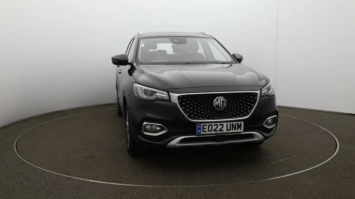 2022-mg-hs-15t-gdi-excite-162ps-big-31